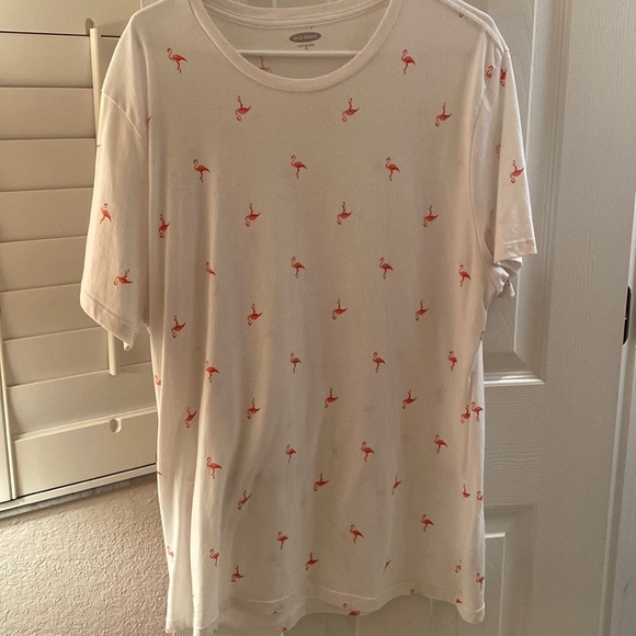 Old Navy Other - NWOT Old Navy t shirt